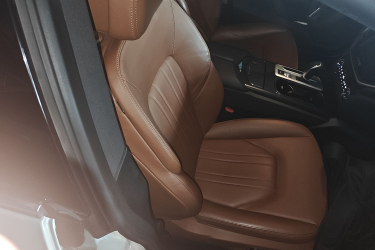 玛莎拉蒂 Ghibli 2014款 3.0T 标准版局部细节41