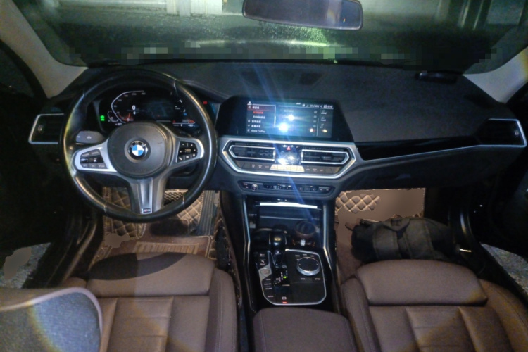 宝马3系 2021款 改款 320Li M运动套装中控内饰12