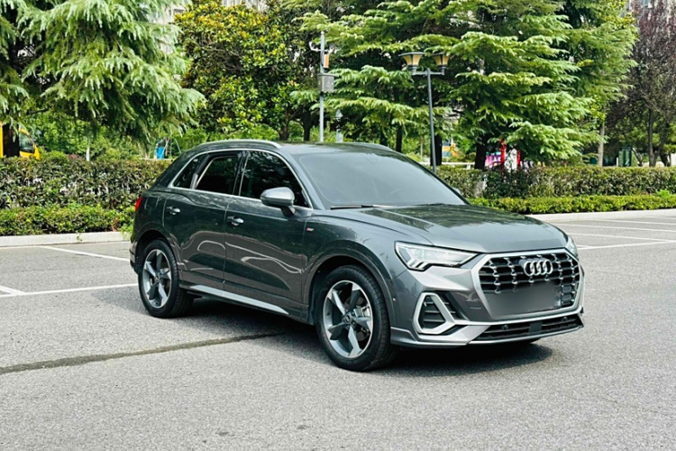 奥迪Q3 2023款 35 TFSI 时尚动感型（1.5T）车身外观6004