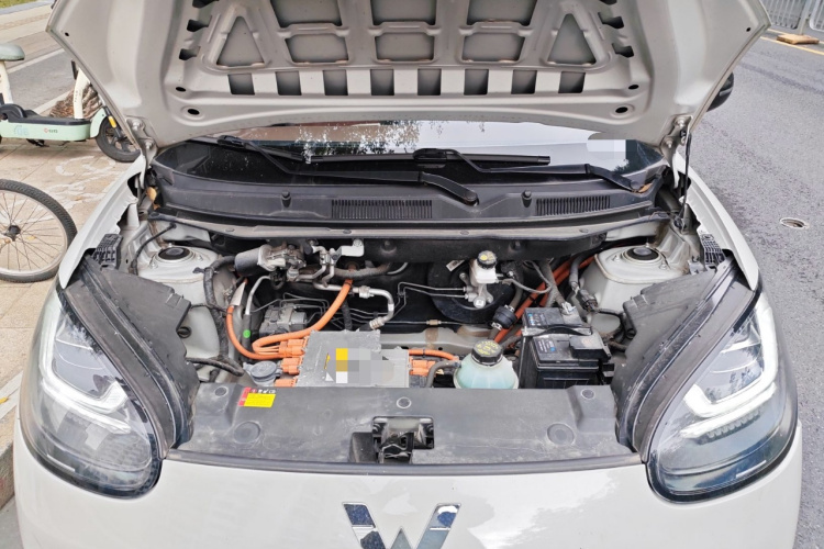 五菱汽车 五菱缤果 2023款 333km 灵犀互联款局部细节24