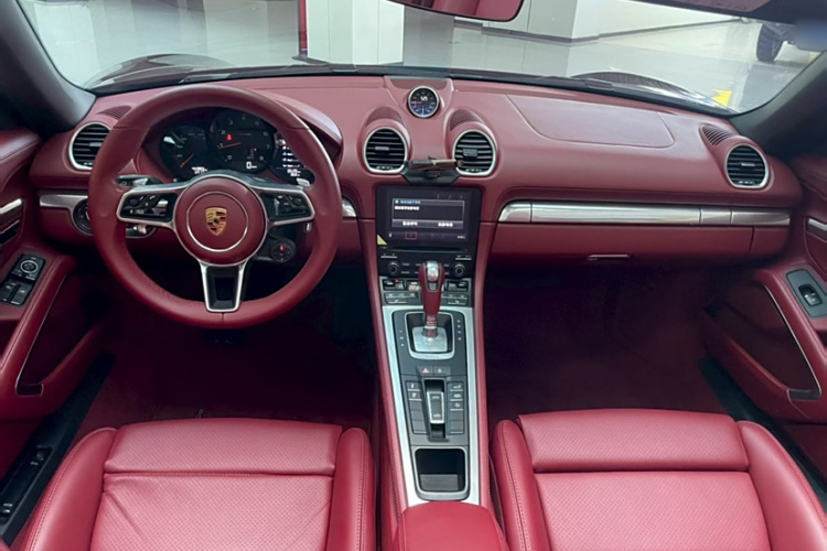 保时捷718 2022款 Boxster 2.0T中控内饰7001