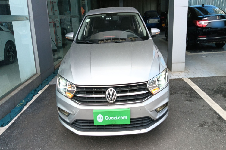 大众 宝来 2018款 1.5L 自动时尚型车身外观2