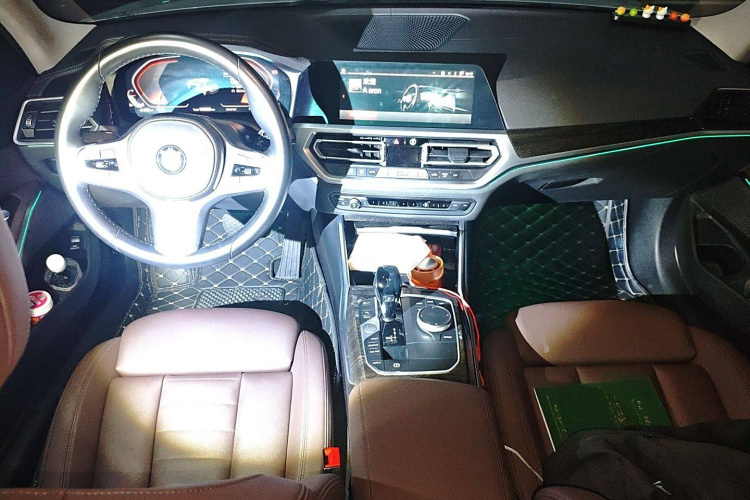 宝马3系 2020款 325Li M运动套装中控内饰7002