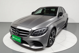 奔驰C级 2019款 C 260 运动版