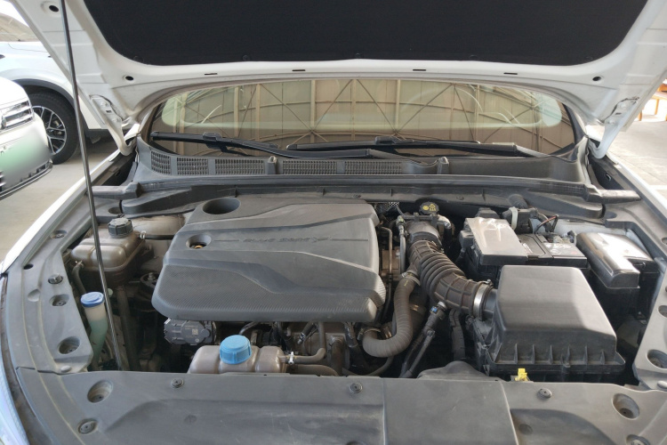 长安 逸动 2023款 畅享版 PLUS 蓝鲸NE 1.4T GDI DCT尊贵版局部细节24