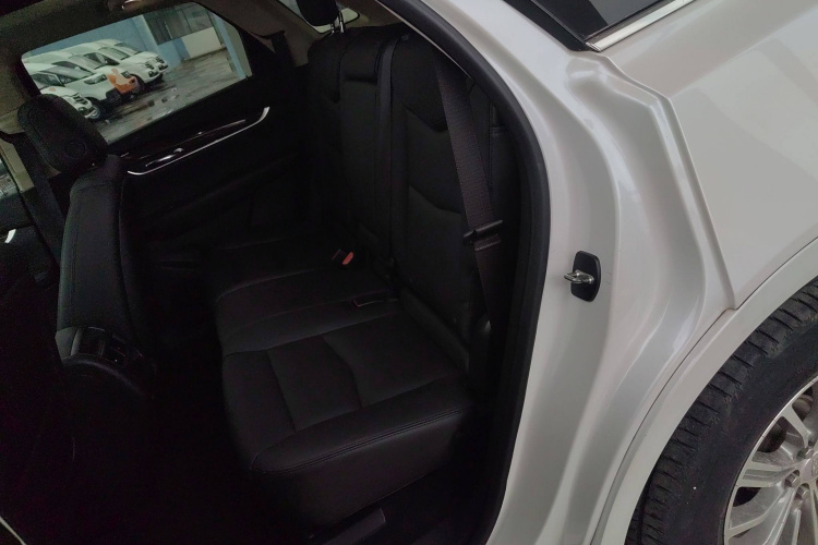 凯迪拉克XT5 2016款 25T 豪华型中控内饰21