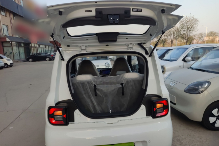 吉利银河 熊猫 2025款 210km 元气熊机舱底盘23