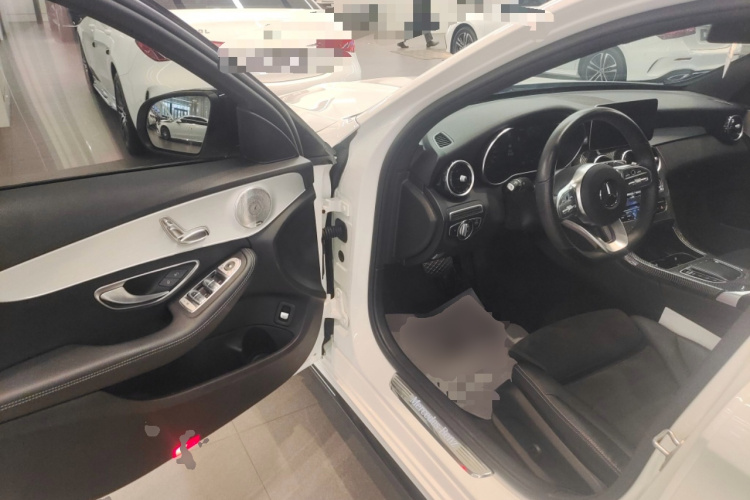 奔驰C级 2021款 C 260 星耀臻藏版中控内饰20