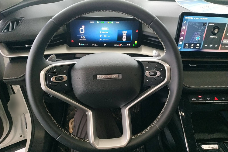 哈弗H6 2022款 第三代 1.5T 自动两驱Max中控内饰13