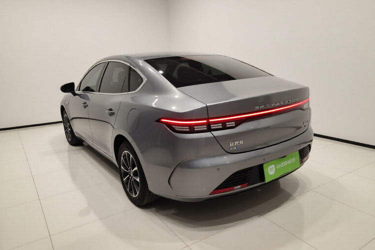 比亚迪 驱逐舰05 2024款 荣耀版 DM-i 55KM 豪华型车身外观5