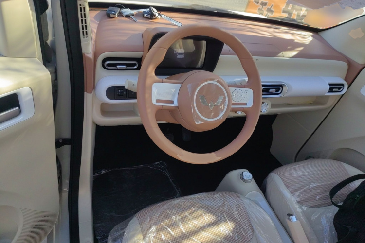 五菱汽车 宏光MINIEV 2024款 第三代 215km 青春版中控内饰13