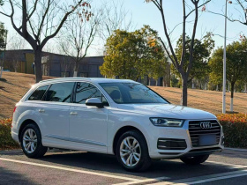 奥迪Q7 2016款 45 TFSI 技术型