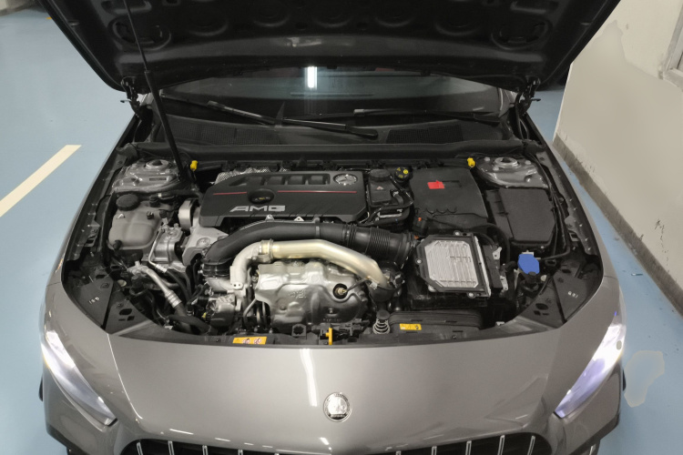 奔驰A级AMG 2024款 AMG A 35 L 4MATIC局部细节24