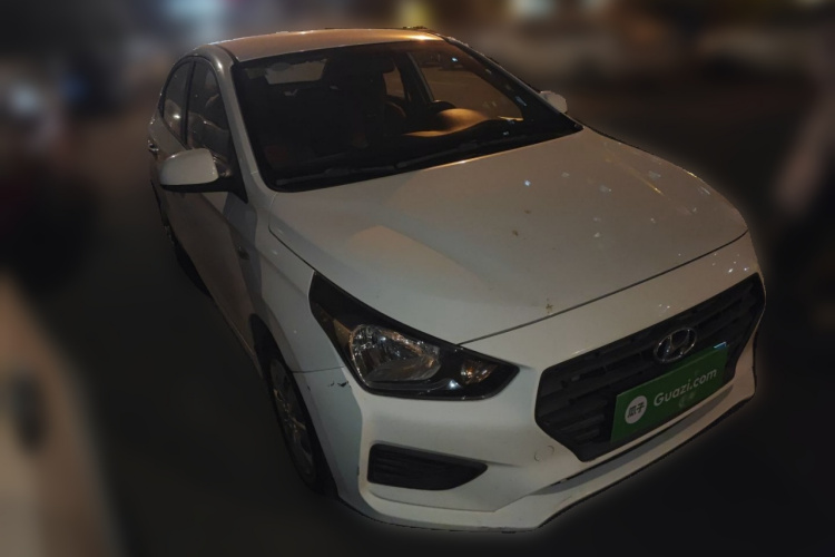 现代 瑞纳 2017款 1.4L 手动焕新版 国VI车身外观3