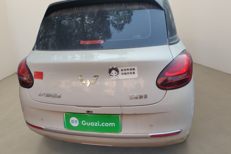 五菱汽车 五菱缤果 2023款 203km 轻享款车身外观6