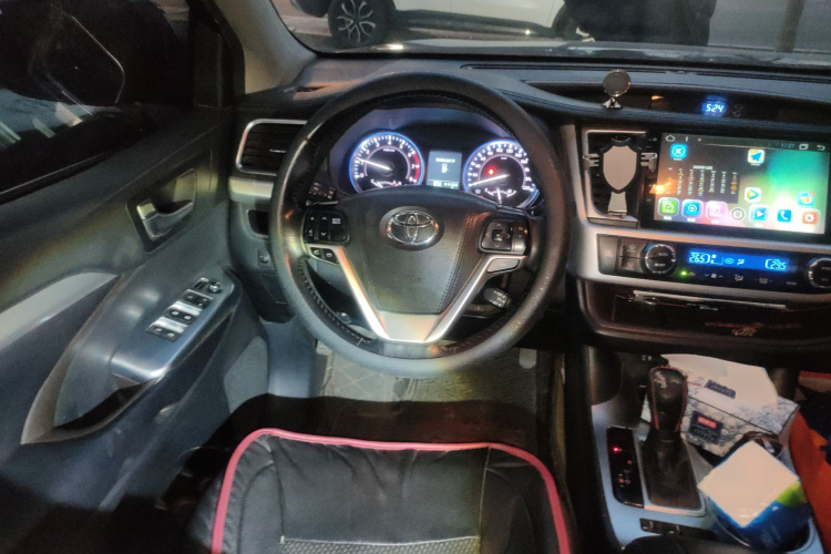 丰田 汉兰达 2015款 2.0T 四驱豪华版 7座中控内饰13