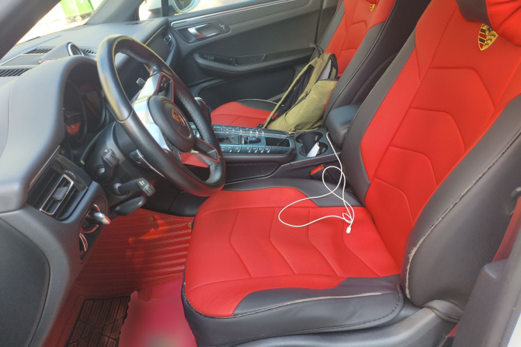 保时捷 2018款 Macan 2.0T中控内饰19