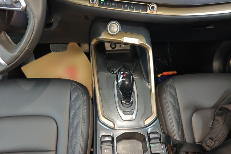 哈弗H6 2020款 1.5GDIT 自动铂金冠军版局部细节18