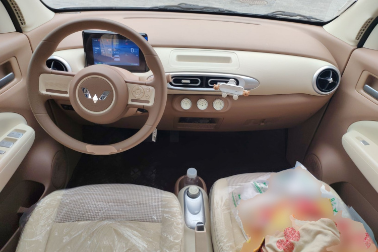 五菱汽车 宏光MINIEV 2025款 四门版 进阶款中控内饰12