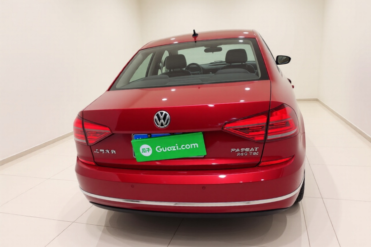 大众 帕萨特 2016款 280TSI DSG尊荣版车身外观6