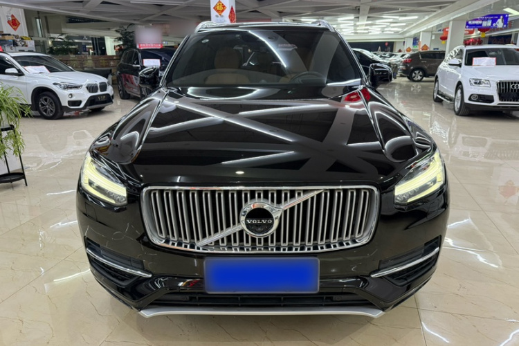 沃尔沃XC90 2018款 T6 智尊版 7座车身外观6002