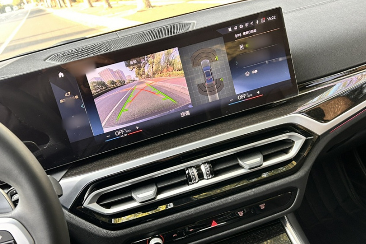 宝马3系 2023款 325Li xDrive M运动套装中控内饰7002