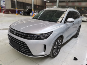 鸿蒙智行 问界M7 2024款 1.5T 后驱Plus版 5座