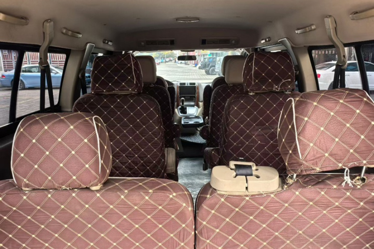 福田 风景G5 2020款 2.0L长轴平顶9座多用途乘用车1TZS车身外观6004