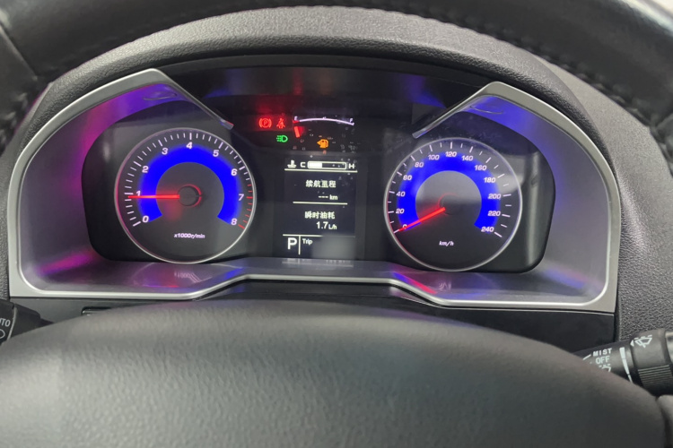 吉利汽车 帝豪 2016款 三厢 1.5L CVT豪华型局部细节14