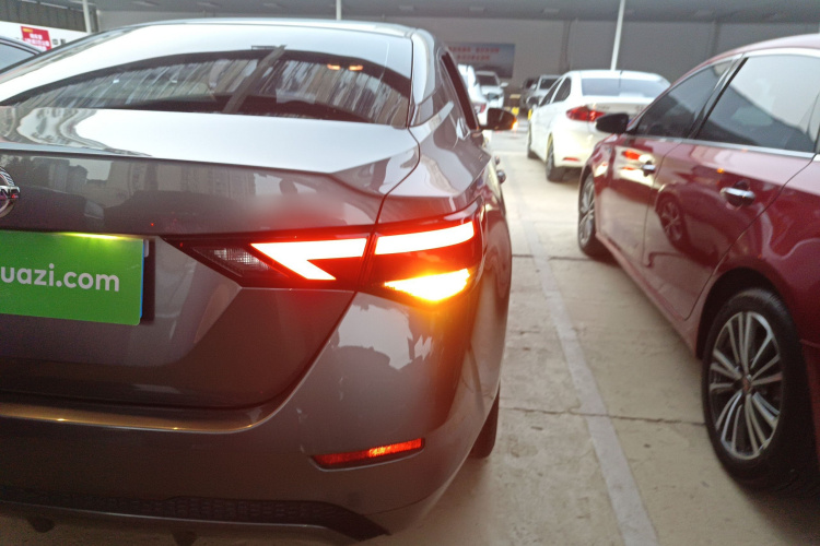 日产 轩逸 2022款 1.6L XL CVT悦享版车身外观6006