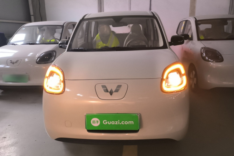 五菱汽车 宏光MINIEV 2025款 四门版 进阶款车身外观2