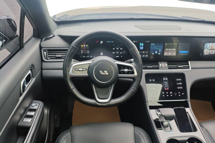 理想汽车 理想ONE 2021款 增程6座版中控内饰13