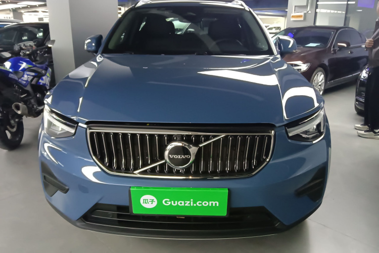 沃尔沃XC40 2023款 B4 四驱智远豪华版车身外观6001