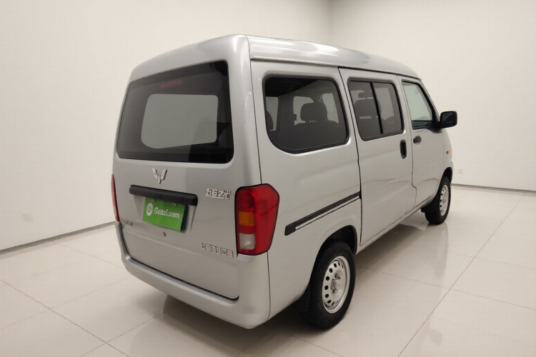 五菱汽车 五菱之光 2013款 1.0L 实用型车身外观7