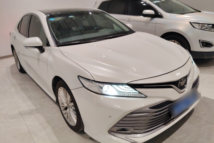 丰田 凯美瑞 2019款 2.5G 豪华版 国VI车身外观3