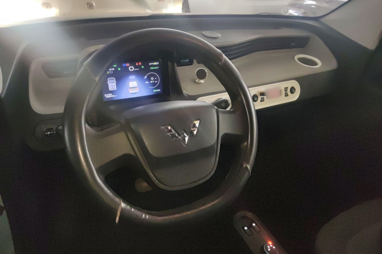 五菱汽车 宏光MINIEV 2020款 自在款 磷酸铁锂中控内饰12