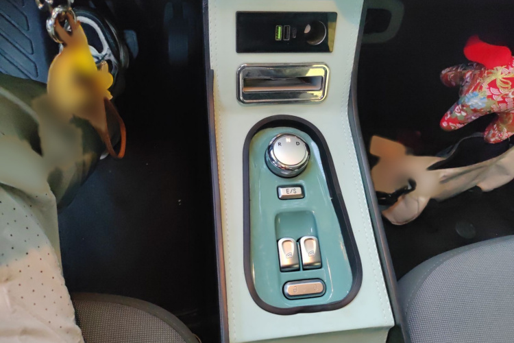 长安启源 长安Lumin 2022款 210km 香甜款局部细节18