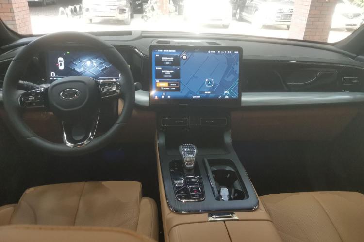 广汽传祺 传祺ES9 2024款 PHEV 143km Max中控内饰12