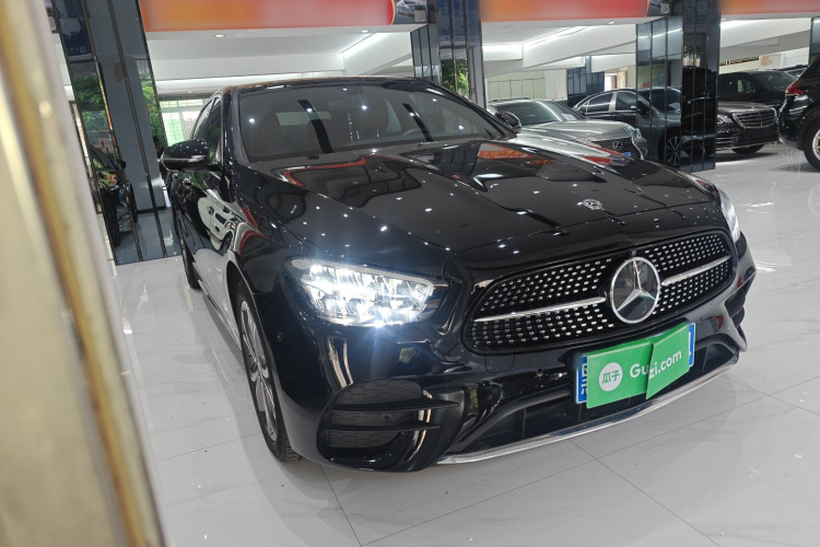 奔驰E级 2021款 改款 E 300 L 运动豪华型车身外观6002