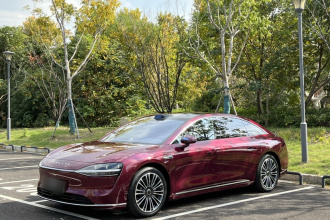 鸿蒙智行 享界S9 2024款 纯电 Max 后驱长航版