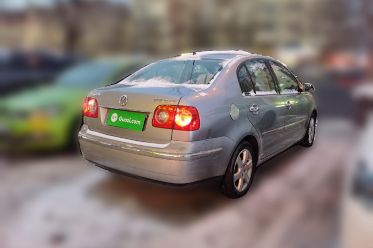 大众 Polo 2009款 劲取 1.6L 手动雅致版车身外观7