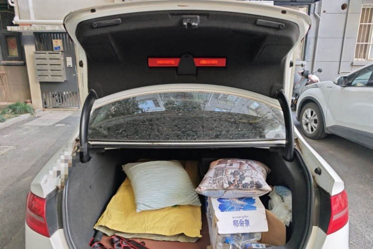 奥迪A4L 2013款 35 TFSI 自动技术型局部细节23