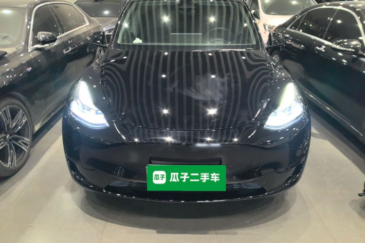 特斯拉 Model Y 2022款 改款 后轮驱动版车身外观6001