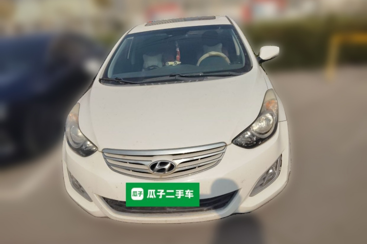 现代 朗动 2013款 1.6L 自动领先型车身外观2