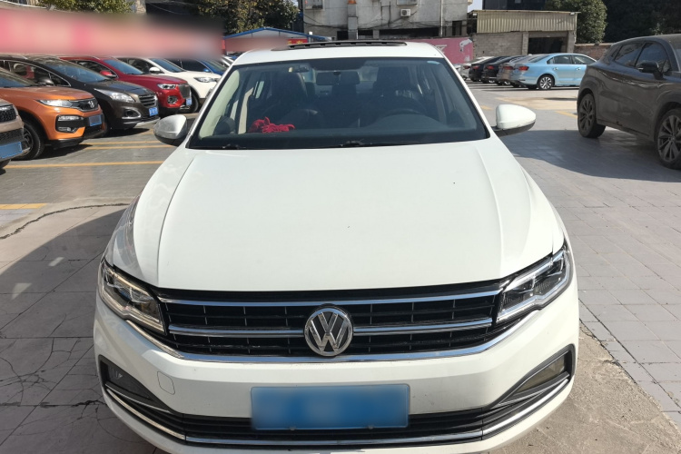 大众 宝来 2020款 1.5L 手动舒适型车身外观2