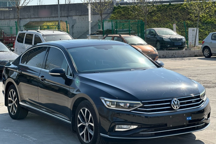 大众 迈腾 2020款 330TSI DSG 领先型车身外观6002