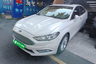 福特 蒙迪欧 2017款 EcoBoost 180 时尚型