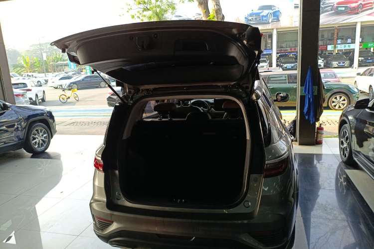 吉利汽车 远景X6 2020款 1.4T CVT尊贵型局部细节23