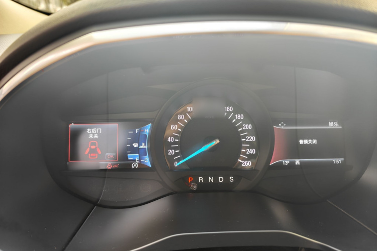 福特 锐界 2018款 EcoBoost 245 两驱豪锐型 7座 国V中控内饰7001