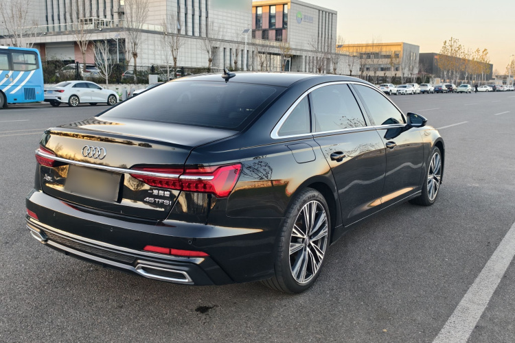 奥迪A6L 2022款 45 TFSI 臻选动感型车身外观6007